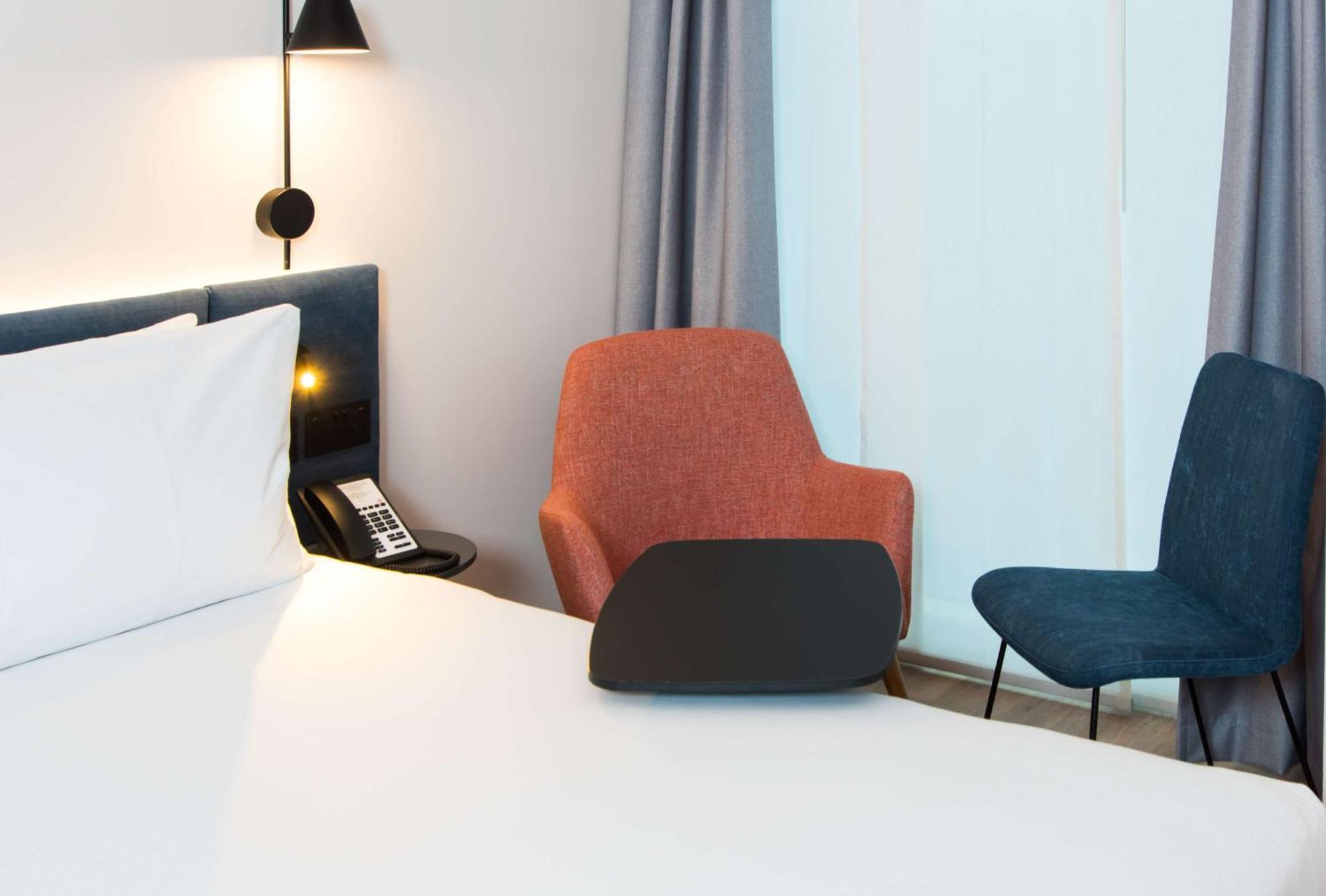Hotel Hampton By Hilton London Park Royal Exterior foto