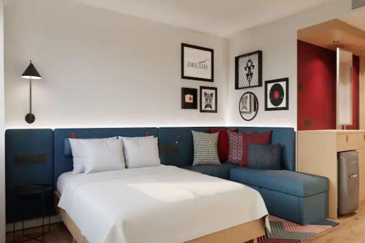 Hotel Hampton By Hilton London Park Royal Exterior foto